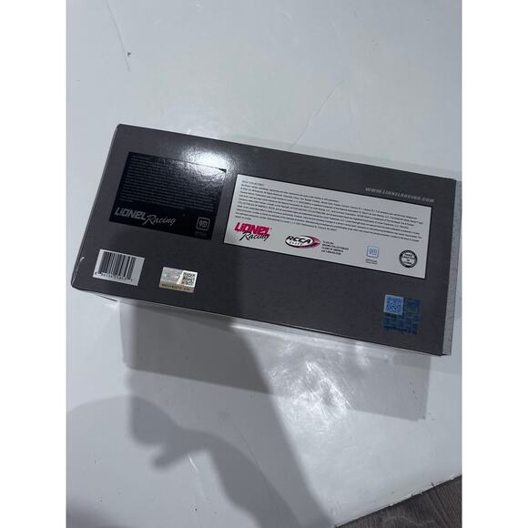 Jeb Burton #27 Alsco 2022 Camaro 1:24 Scale Diecast Car - Picture 9 of 11